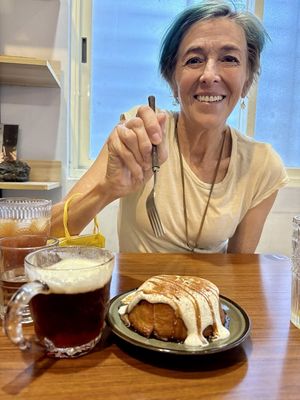 creamy bun and salt cream tea  at Vegan Resort 啼岸 in Taipei