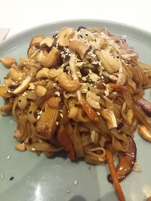 Heura bowl, 14.60 euro (expensive!) at Momoland in Gran Canaria