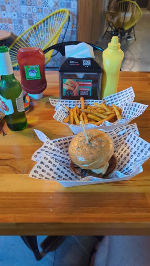  at Diez de Diez - 10/10 in San Salvador