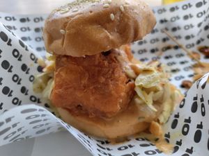 VFC-style chikin at Diez de Diez - 10/10 in San Salvador