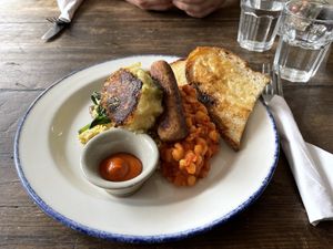 Vegan brekkie at Blue Brick Cafe in South East London