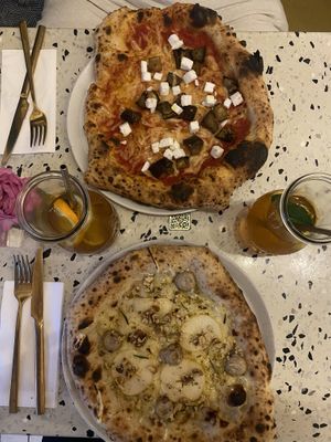 vegan pizza  at Wolke in Vienna