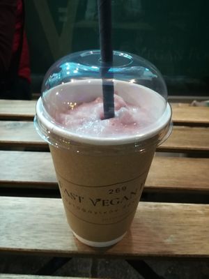 Watermelon smoothie at 269 Fast Vegan Food in Crete