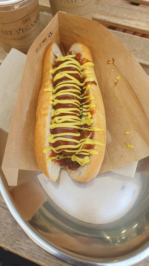 Beyond sausage hot dog at 269 Fast Vegan Food in Crete