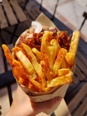 Nest with "pork" gyros and tzatziki at 269 Fast Vegan Food in Crete