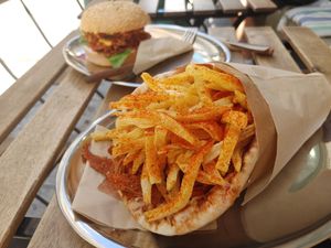 Burger und Pita Gyros  at 269 Fast Vegan Food in Crete
