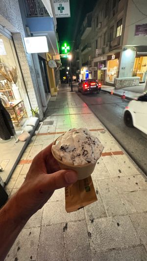 Ice cream (stracciatella)  at 269 Fast Vegan Food in Crete