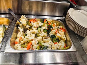 Dishes available at Zuya Vegetarian Cuisines 竹雅素食 - Tiong Bahru Plaza in Central Singapore