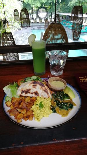 Naan with tofu scramble at Titi Batu in Ubud