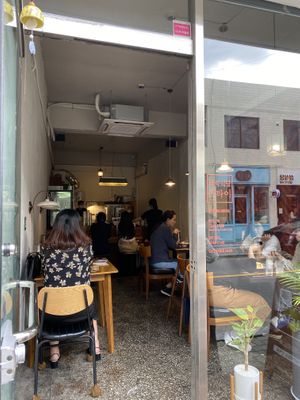 Inside of restaurant  at Go Thai - 고타이 in Seoul