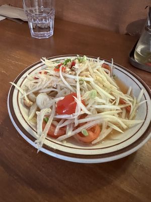 Papaya salad #Veganuary at Go Thai - 고타이 in Seoul