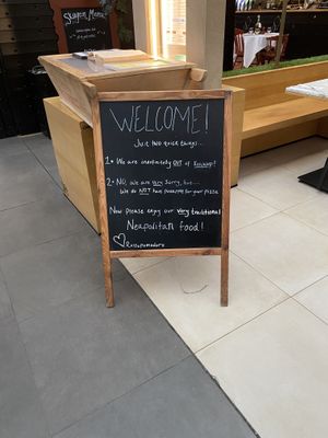 Sign at entrance  #Veganuary at Rossopomodoro in Copenhagen