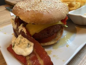 Honey Maple Burger (vegan)  at Elmenhorster Mühle - Burger & Mehr in Waltrop