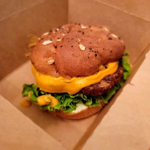 Veggie Burger at The Squeeze Juice Bar and Vegan Eatery in Vicksburg