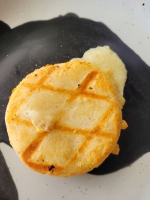 arepa de queso at Fit Choices in Cartagena