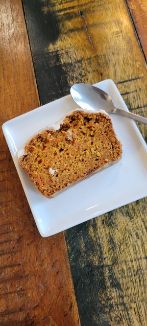 Carrot cake at J'ai du bowl in Valenciennes