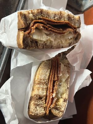 Unreal Ruben   at Hot Johnnie's in San Francisco