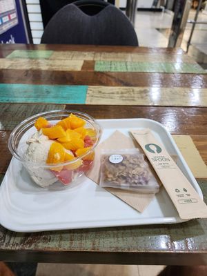  at Greek Farm Yogurt in Seoul