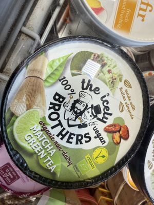 vegan cheese  at denn's Biomarkt - Ernst-August-Platz in Hannover