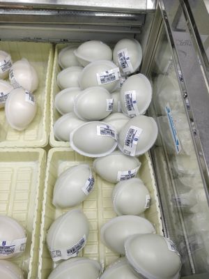 These shigezo-tamago seem to be popular, they taste like really nice kinu at Shigezo the 3rd Kichijoji in Musashino