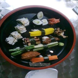 Vege sushi maki plate (for 1 person) at Bok Restaurant in Vienna