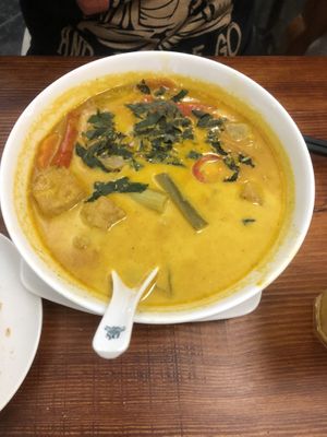 Curry Bowl 🍲   at Bà Xã - Phu Nhuan in Ho Chi Minh City