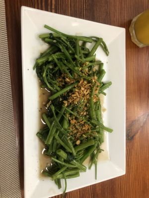 Spinach with garlic 🧄 🫶🏻  at Bà Xã - Phu Nhuan in Ho Chi Minh City
