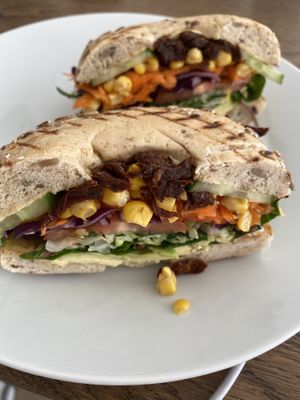 A vegan bagel with veggies, avocado  and hummus  at The Green Corner in Koege