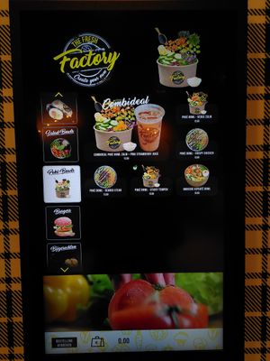 Poke bowl menu at The Fresh Factory in Nijmegen