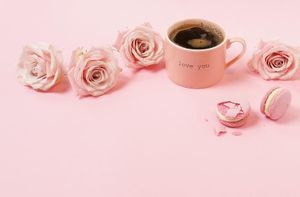 We offer a wide selection of normal and specialty teas and coffees, as well as a fine selection of tasty food at Angel Cafe in North London