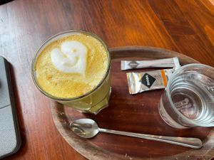 Turmeric Ginger Latte  at Equilibrium Kaffee in Vienna