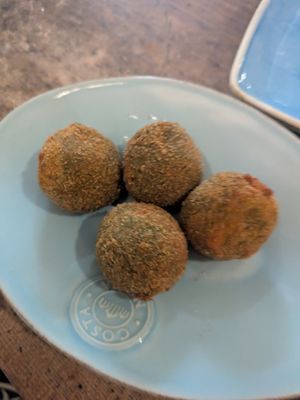  at Toma Tu Tiempo in Vienna