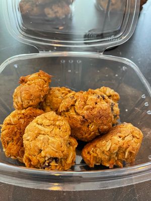 Oatmeal Raisin Cookies at Flatbelly Veg - Food Truck in Erdenheim