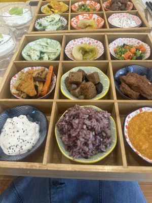   at Qingshu Buyong Deng - 轻蔬不用等 in Shanghai