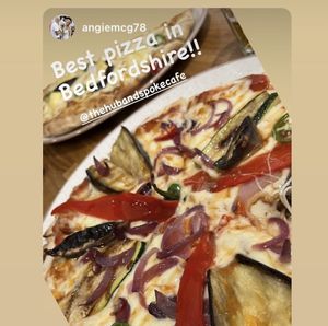Vegan pizza rated best in Bedfordshire by vegan customer  at The Hub and Spoke Cafe in Dunstable