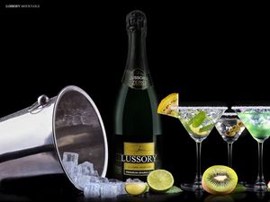 Lussory Premium Organic & Vegan Sparkling Wine at Absolute Organic Wine in Draperstown