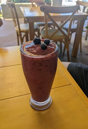 Berry smoothy at Tata Mia in Bucerias