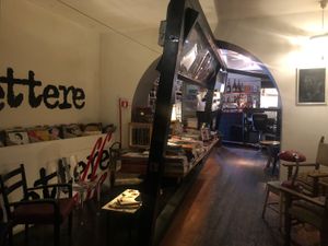 Drink, caffetteria, cantina e musica dal vivo  at Lettere Caffè in Rome