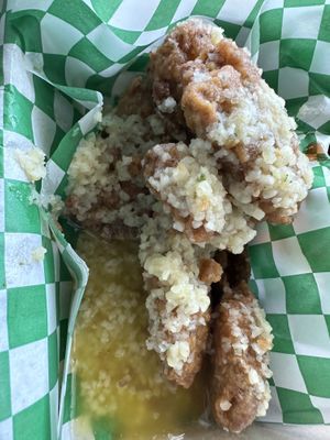 Garlic parm wings   at Prone to Plants in Las Vegas
