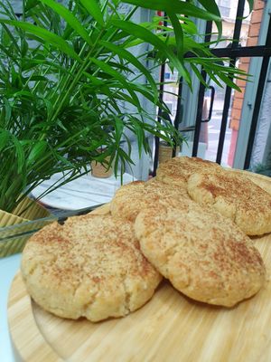 Mantecados aux amandes (végan) at la Luciole in Lyon