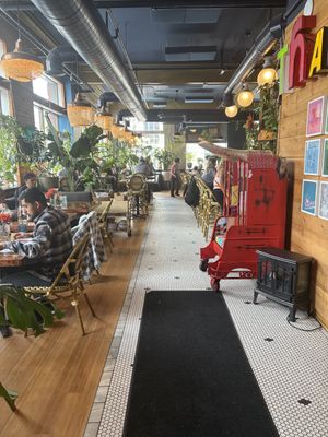 restaurant ambience  at ThaiPop in Rochester