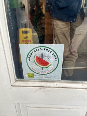 Sign on the door   at Cafe 1496 in Forres