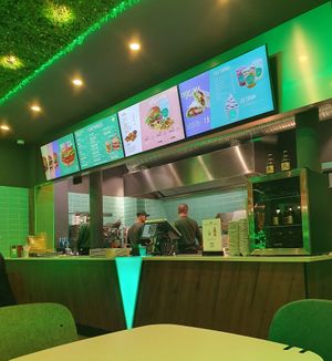  at Vedang - green burger | P- Berg in Berlin