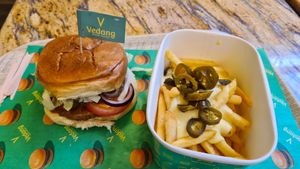  at Vedang - green burger | P- Berg in Berlin