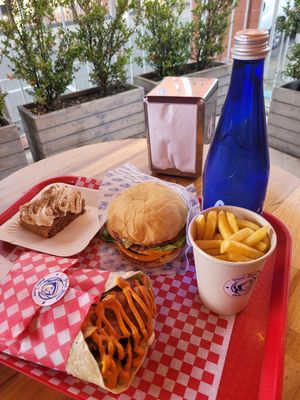 combo and wrap at Stankov - Chapinero in Bogota