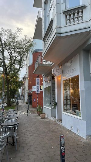  at Good One Café in Hamburg