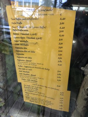 Warme Getränke at Kultur Cafe in Germering