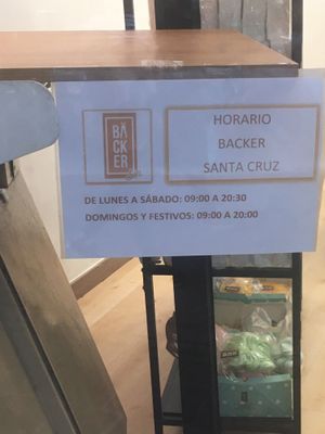 Opening Times Bäcker  at Bäcker las Arenas in Tenerife