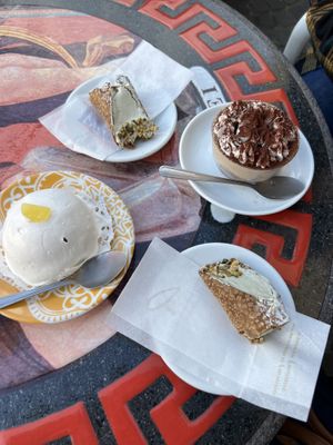 Table  at Romeo Peluso in Pompei