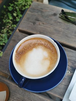 Good cappucino at Schwarzbrot OG in Vienna